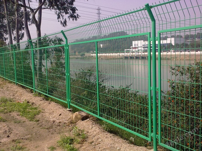 钢丝围栏围网生产